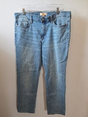 Lucky Brand Women's Light Denim Straight Jeans
